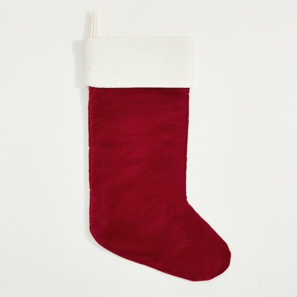 PB Classic Velvet Stocking - Medium 19.5" - Picture 3 of 5